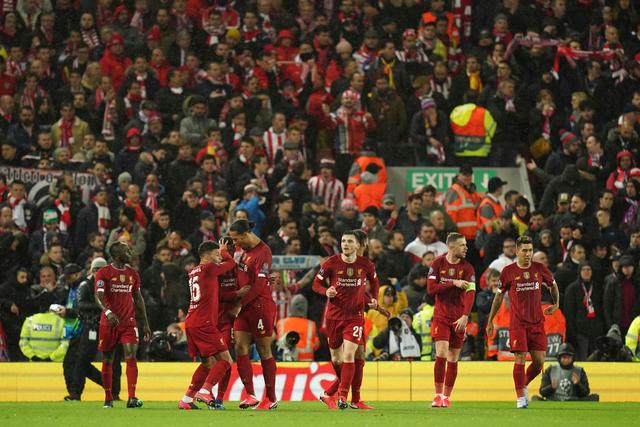 TA：姆巴佩射丢点球后情绪低落 赛后未感谢球迷